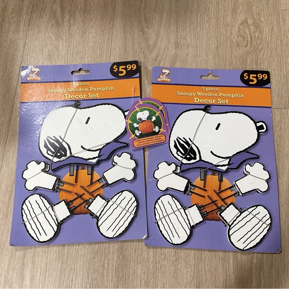 NEW & Vintage Snoopy Halloween 5 pcs Wooden Pumpkin Decor Set